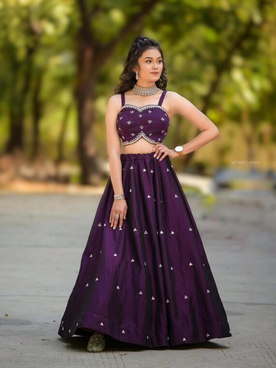 Weeding Embellished work Lehenga Choli 3 Piece Set