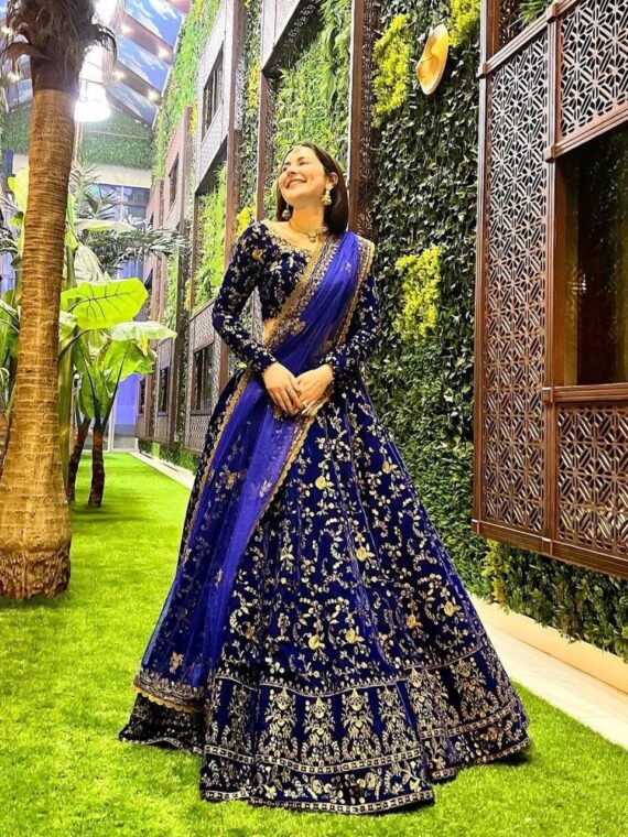 Bollywood Designer Lehenga choli Navy Blue Embroidered Party Wear 3 Piece Set