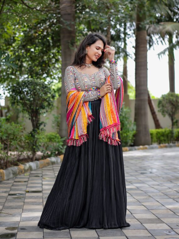 Navratri Lehenga Choli With heavy Design 3 Piece Set