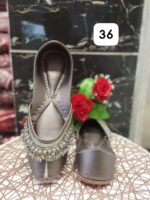 Ethnic Punjabi Jutti with Payal Design